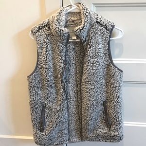 Thread and supply fleece vest
